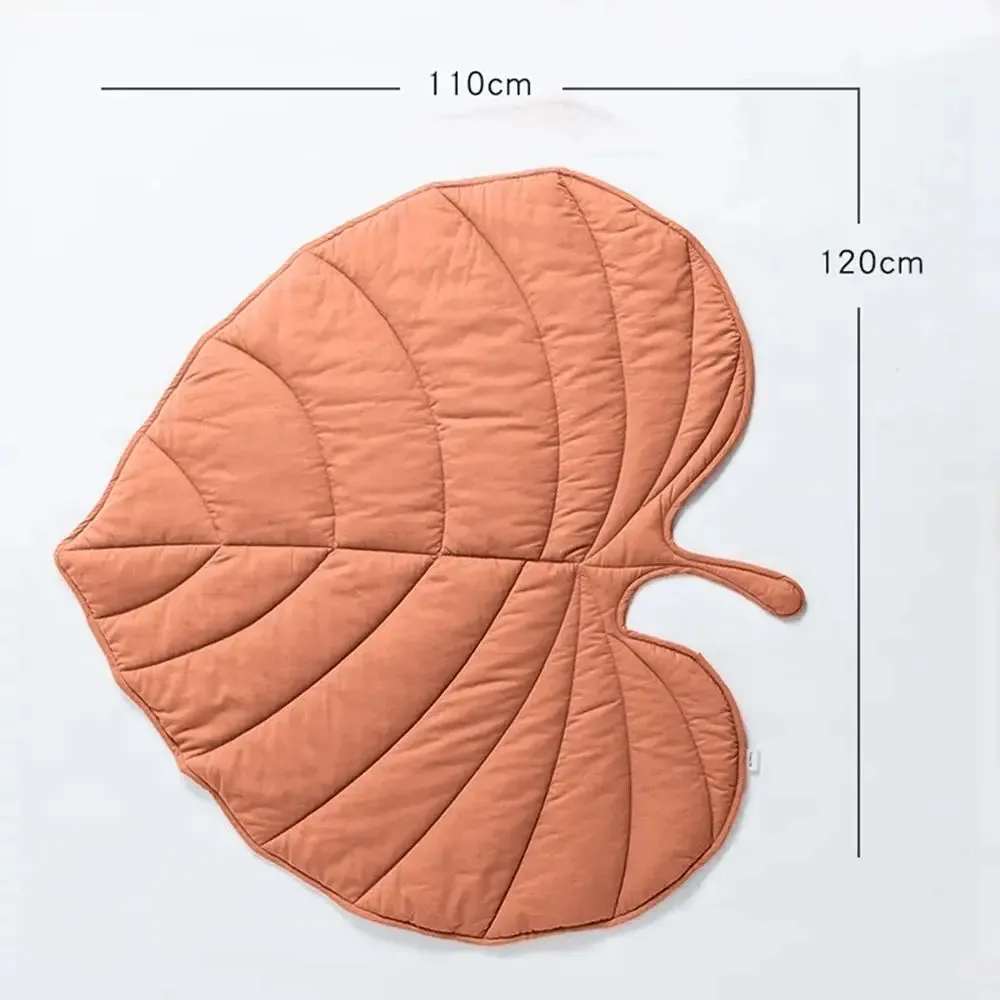 Breathable Leaf-Shaped Pet Mat - Washable and Eco-Friendly for Dogs and Cats