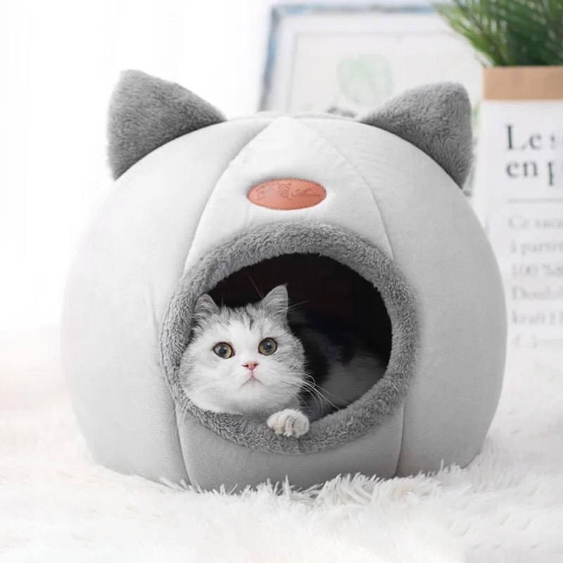 Cozy Cat Nest