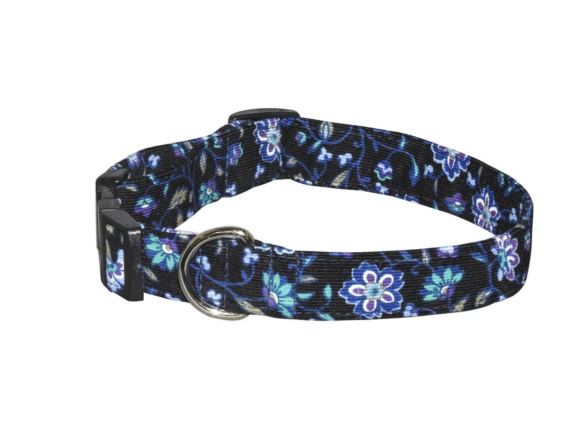 Elmo's Closet Winter Bouquet Dog Collar