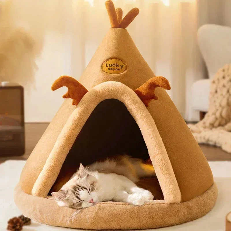 Pat and Pet Emporium | Pet Beds | Soft Teepee Style Pet House