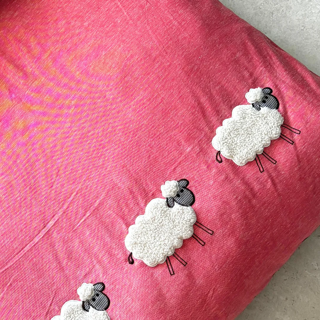 PoochMate Peach Coral Cotton Sheep Flat Dog Bed