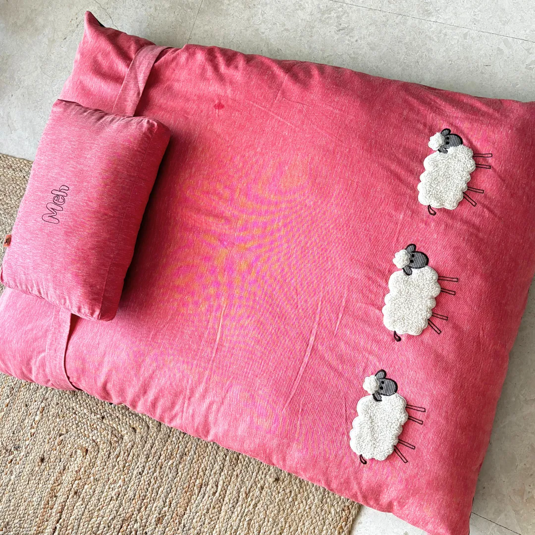 PoochMate Peach Coral Cotton Sheep Flat Dog Bed